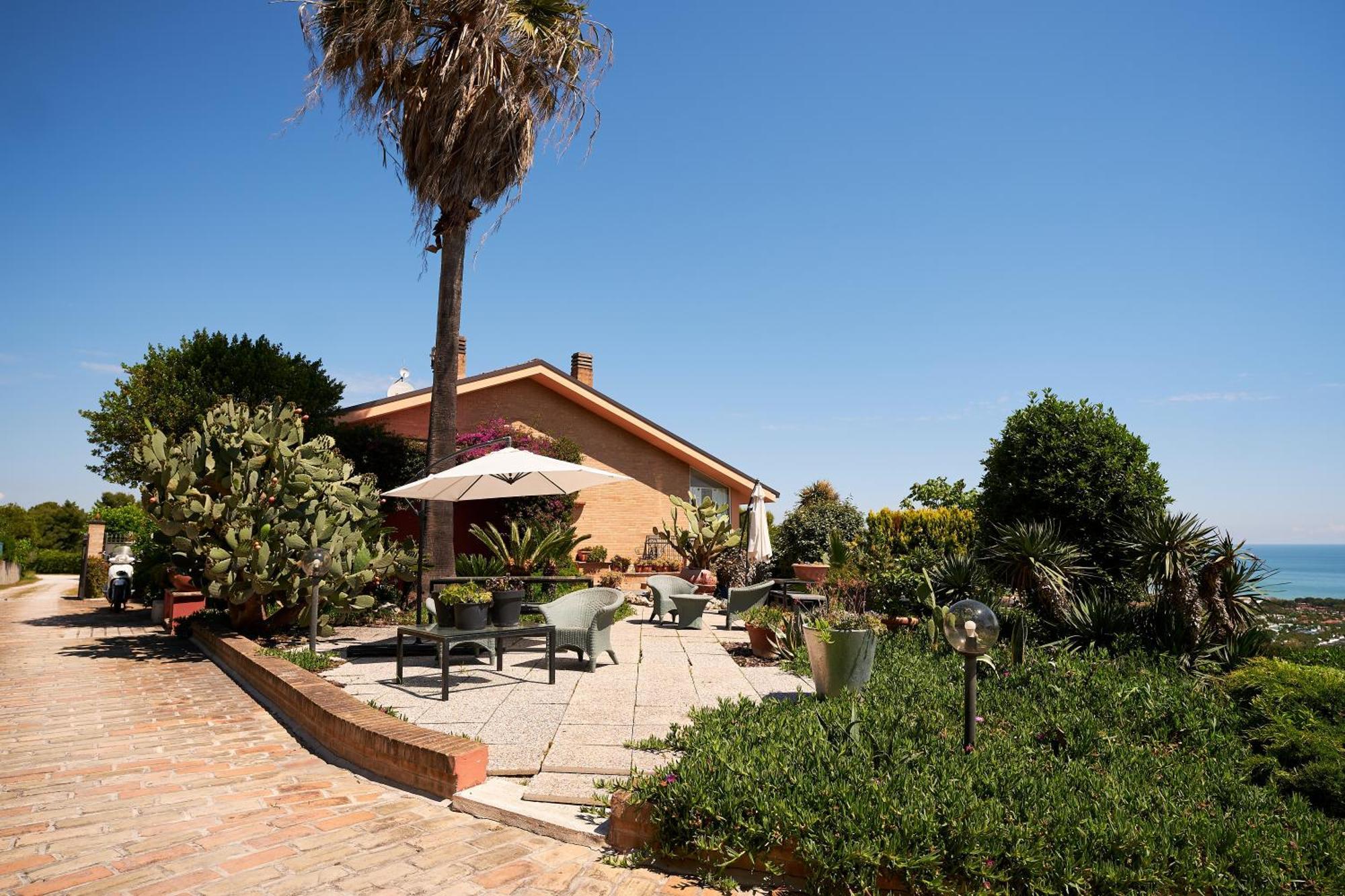 B&B La Casa Di Era Porto San Giorgio Exterior photo